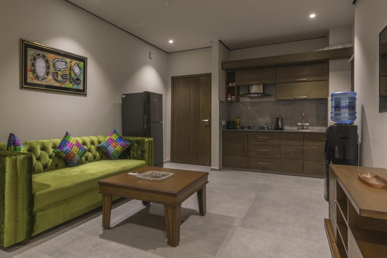 Trivelles Executive Suites Islamabad Esterno foto