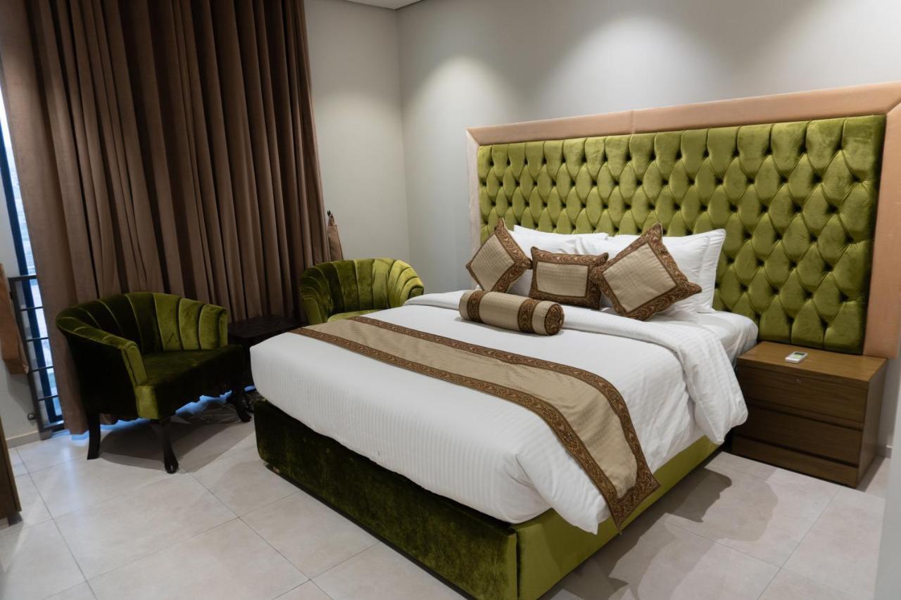 Trivelles Executive Suites Islamabad Esterno foto