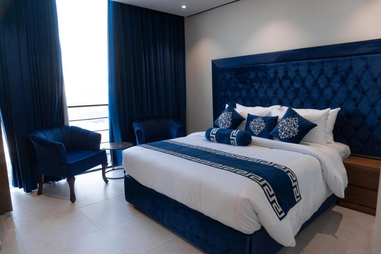Trivelles Executive Suites Islamabad Esterno foto