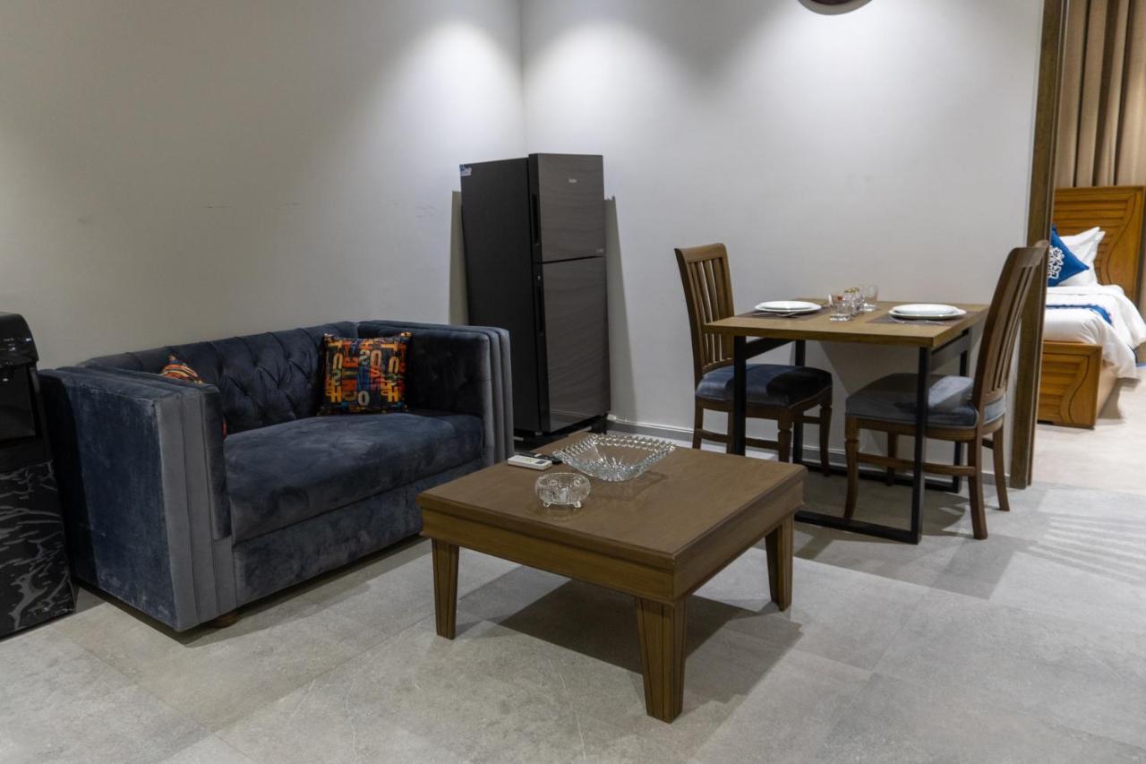 Trivelles Executive Suites Islamabad Esterno foto