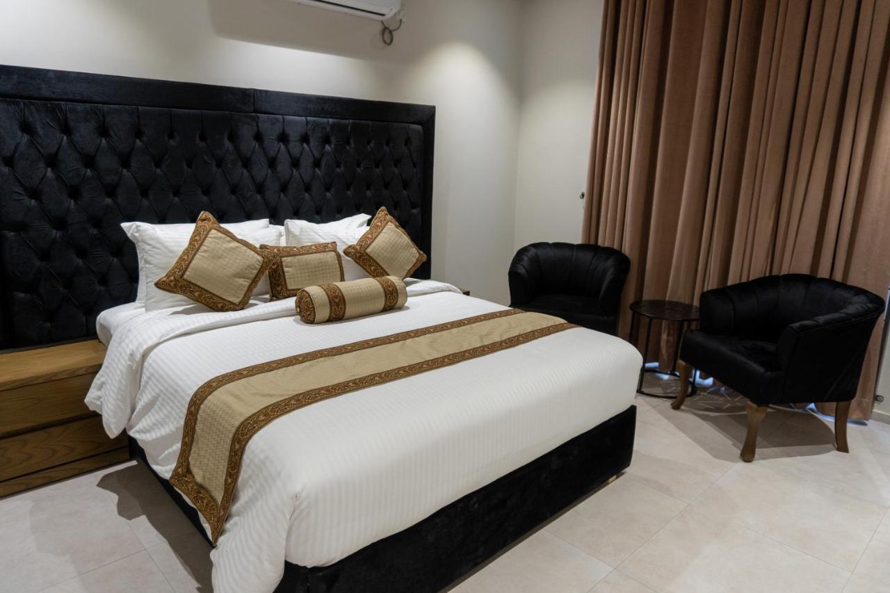 Trivelles Executive Suites Islamabad Esterno foto