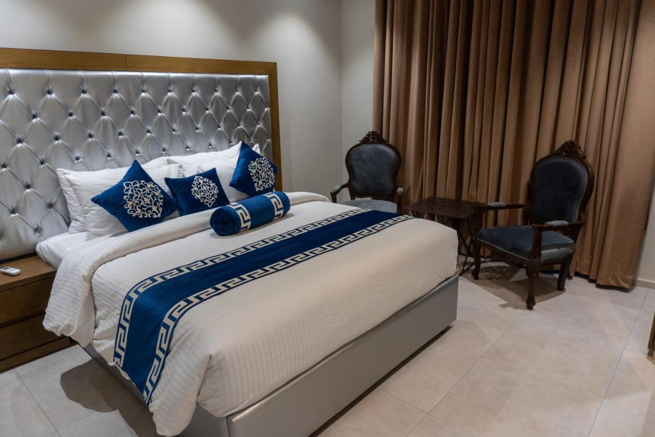 Trivelles Executive Suites Islamabad Esterno foto