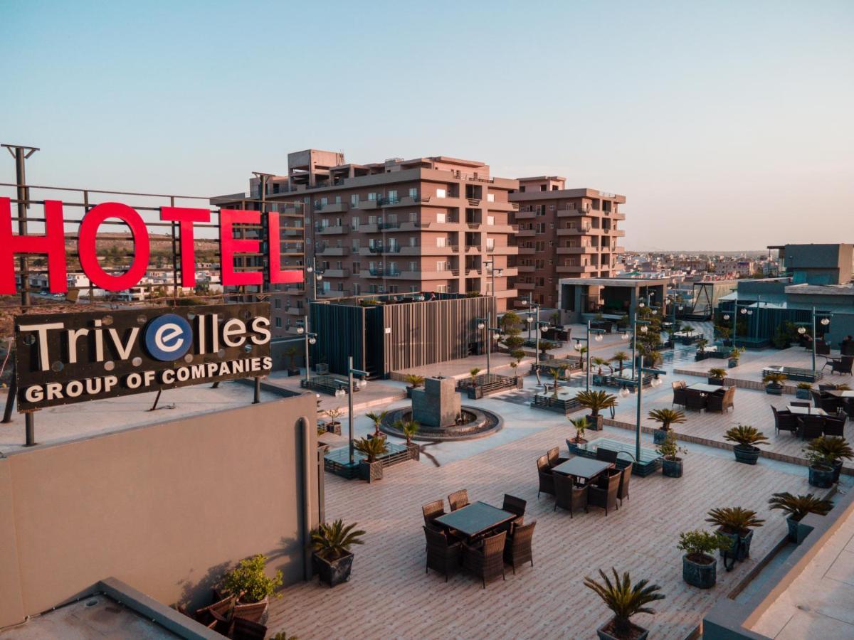 Trivelles Executive Suites Islamabad Esterno foto