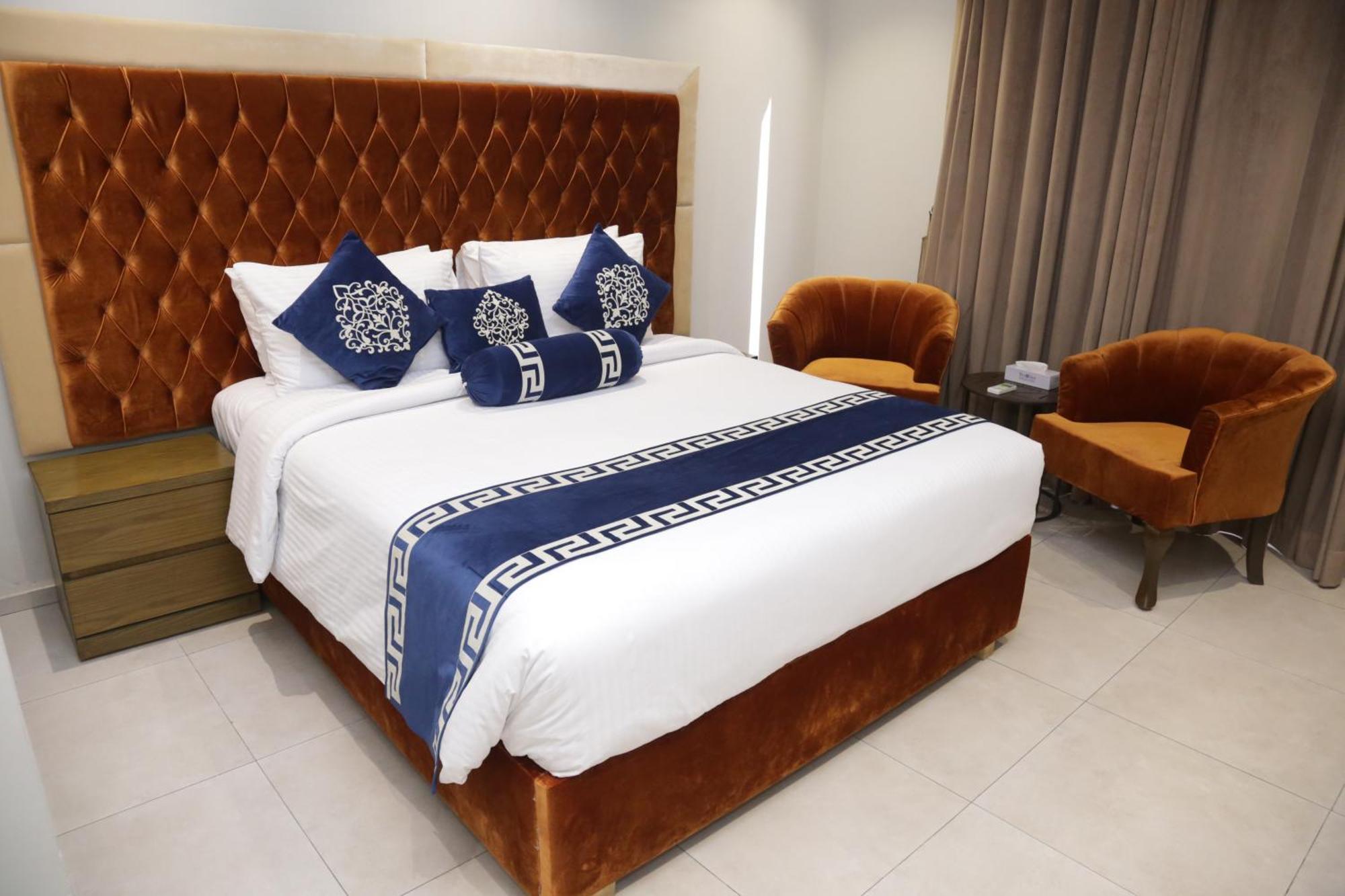 Trivelles Executive Suites Islamabad Esterno foto